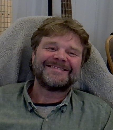 Profil.jpg