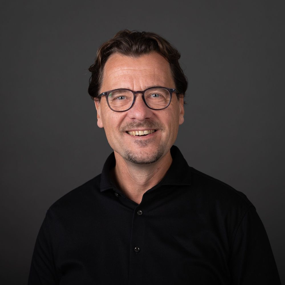 Portret Ernst cloud.jpg
