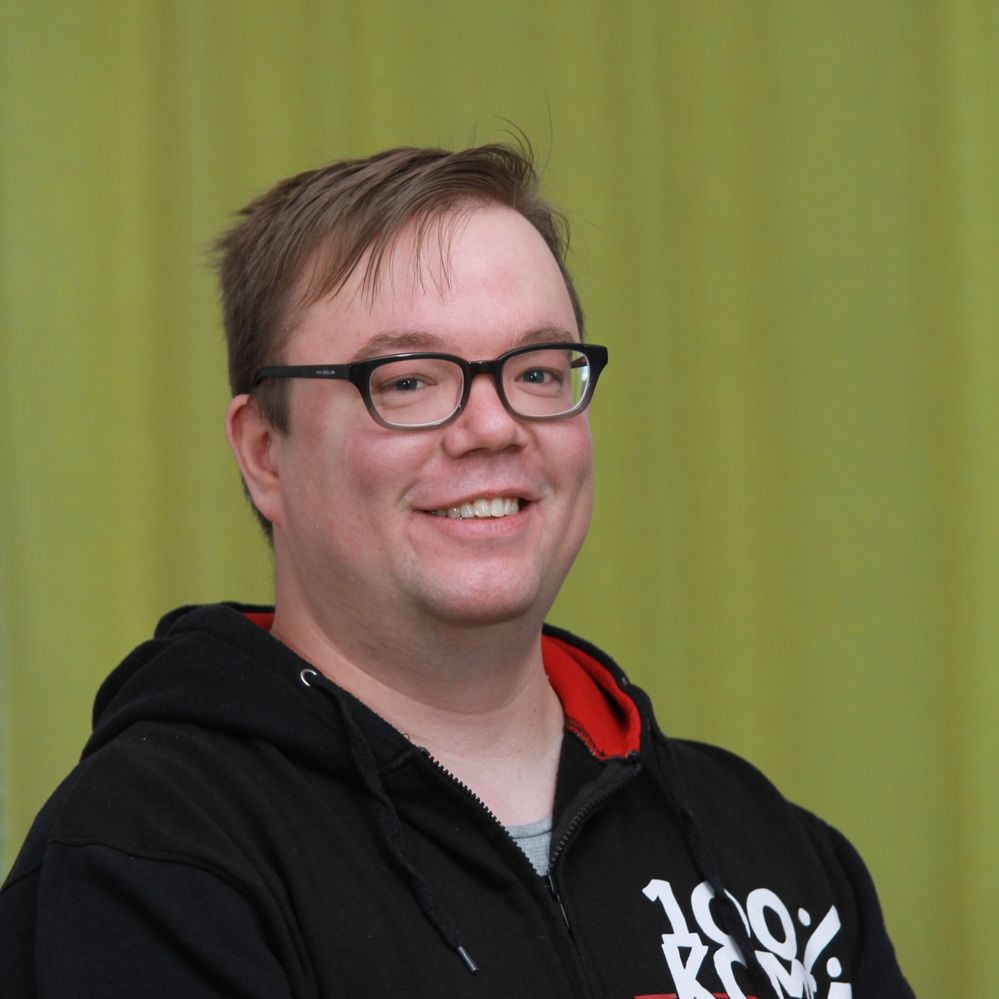 markonvaalikuva2012fbneliö.jpg