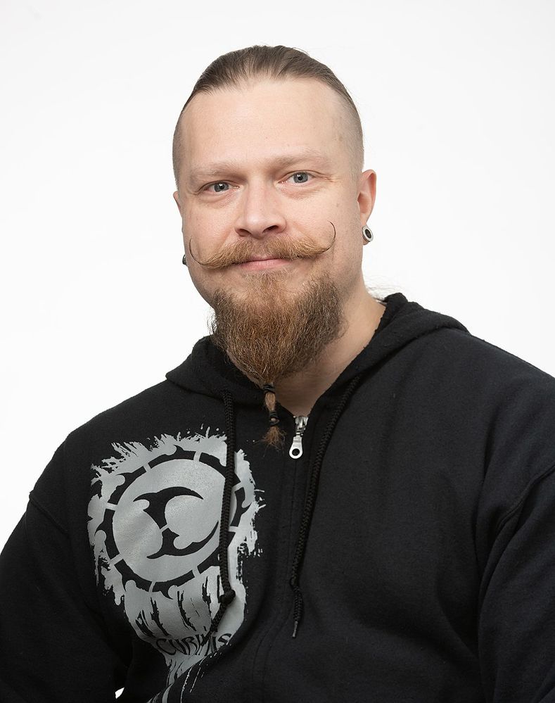 Juha-Matti Helmi.jpg
