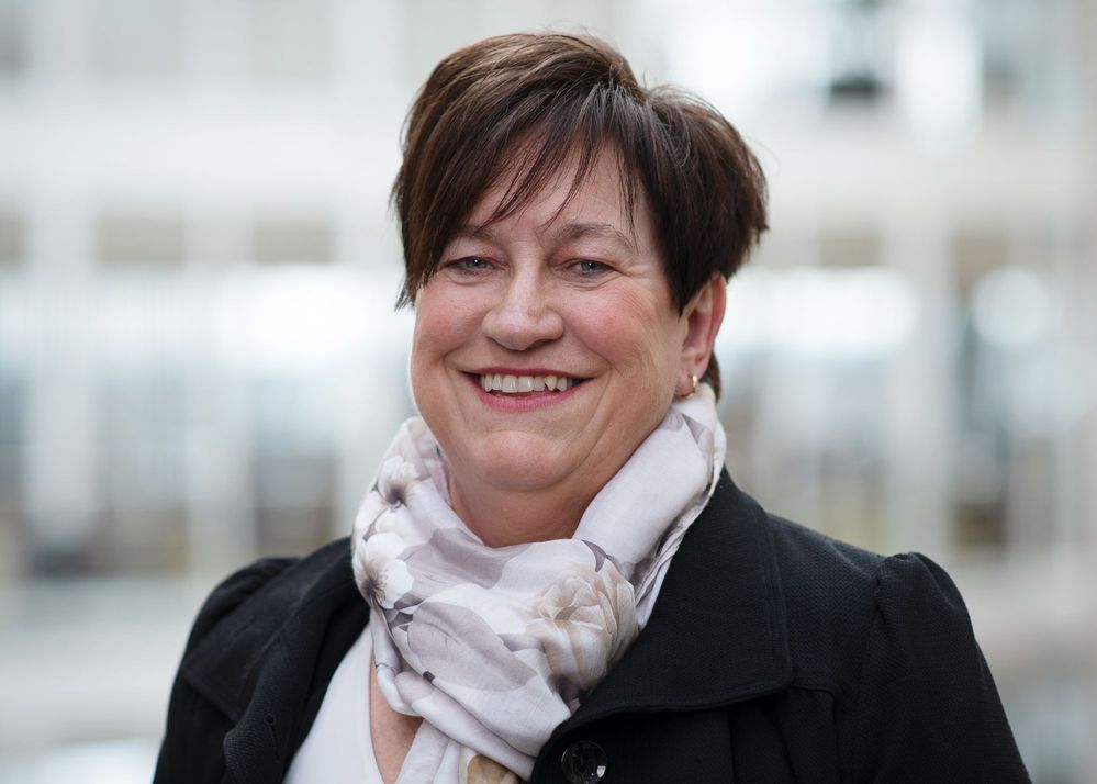 Linda Snoen.jpg