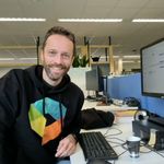 Profile (Eduard Bos)