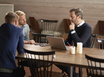 Kan Arbeidstaker Fratas Retten Til A Bruke Egenmel Visma