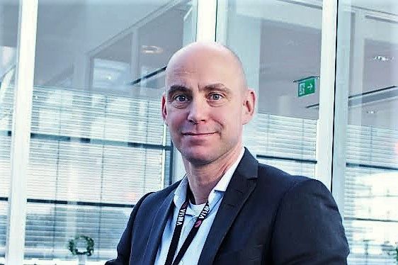 Niklas (2).jpg