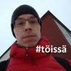 Juha töissä.jpg