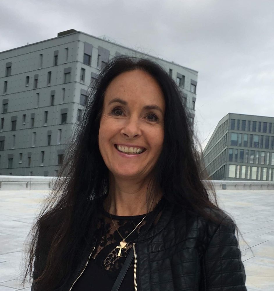Portrett Merete aug. 2019.jpg
