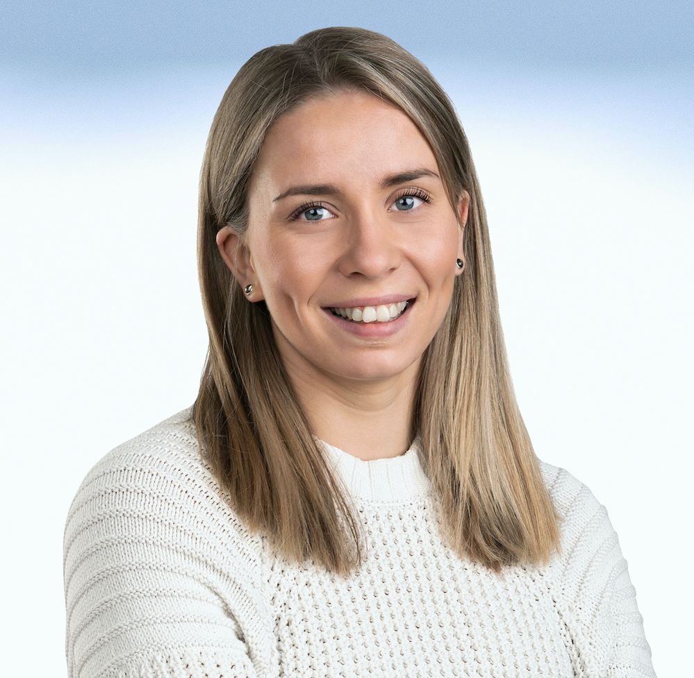 BrandPhoto_Visma_PREMIUM_0373_Kerttu_Multisilta_pieni.jpg
