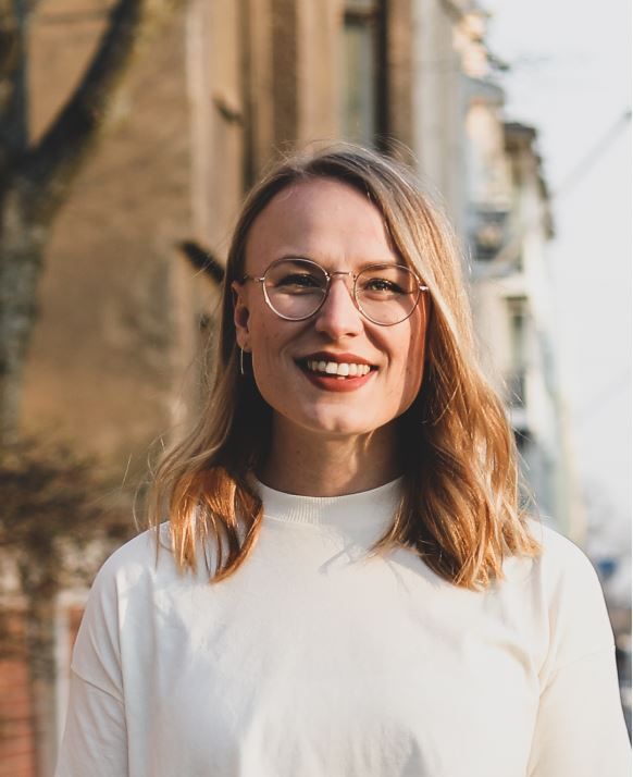 Stina_com.JPG