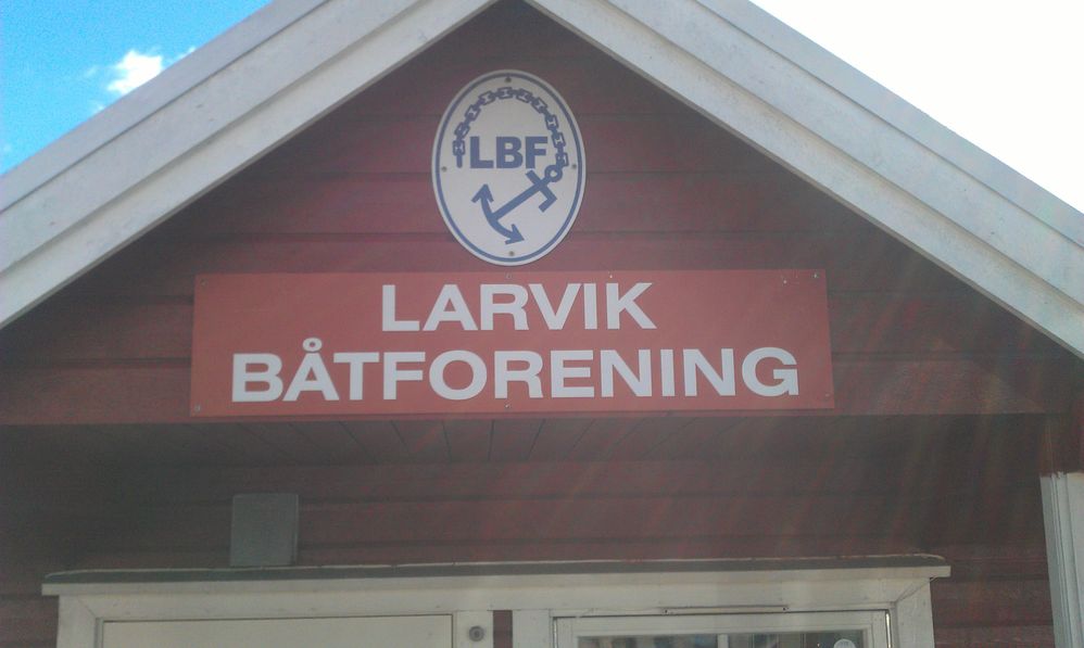 Skilt på jugebua (1).jpg